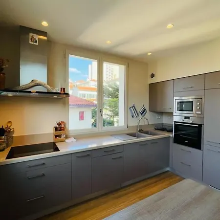 Superb Spacious Accommodation In Biarritz * Biarritz