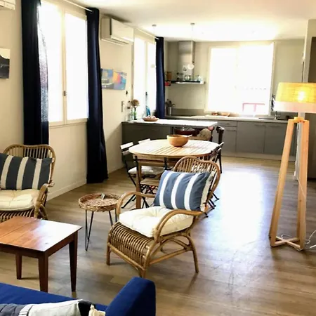 Superb Spacious Accommodation In Biarritz Appartement
